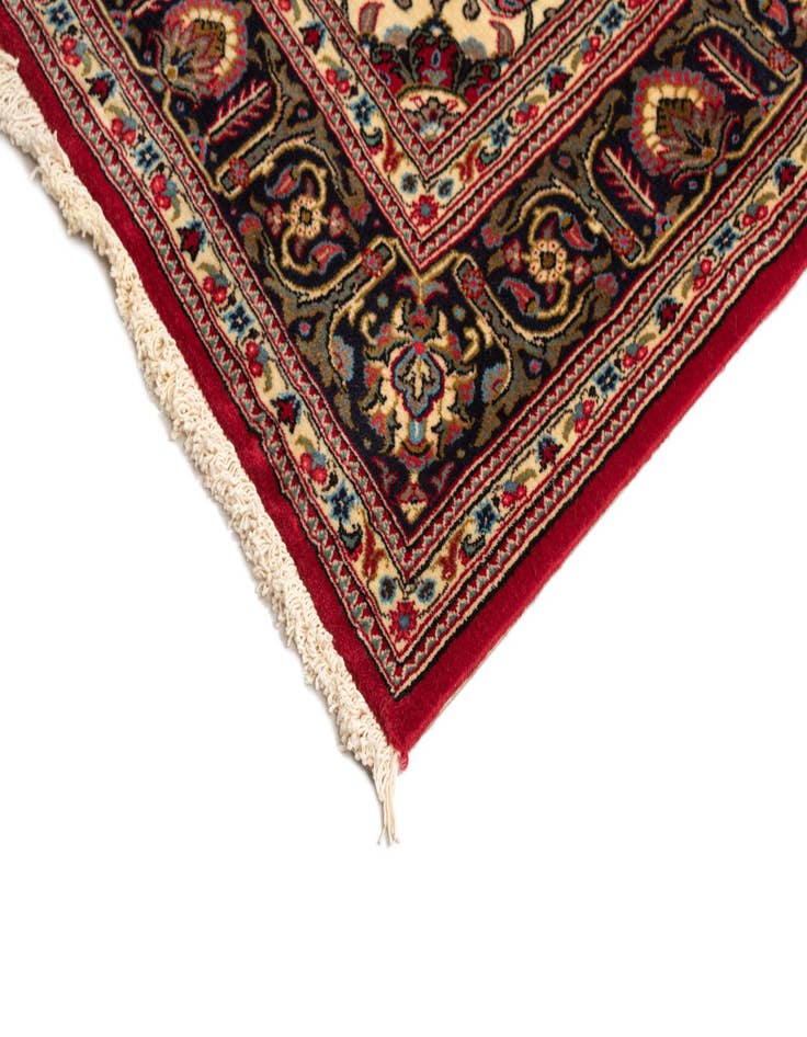 Detail image of 4' 5 x 6' 10  Hand Knotted Qom Persian Rug