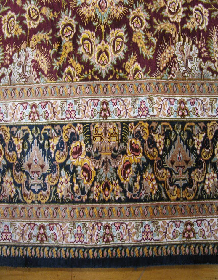 Detail image of 2' 7 x 4' 2 Hand Knotted Qom Persian Rug