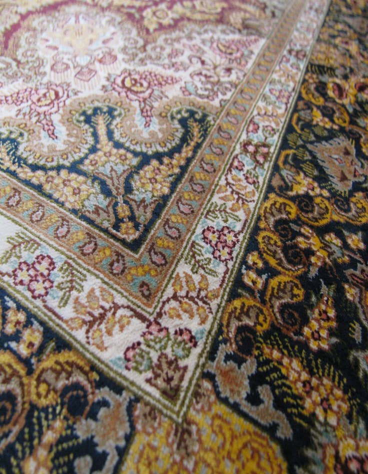 Detail image of 2' 7 x 4' 2 Hand Knotted Qom Persian Rug