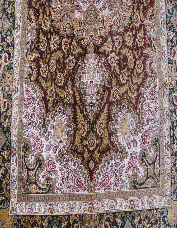 Detail image of 2' 7 x 4' 2 Hand Knotted Qom Persian Rug