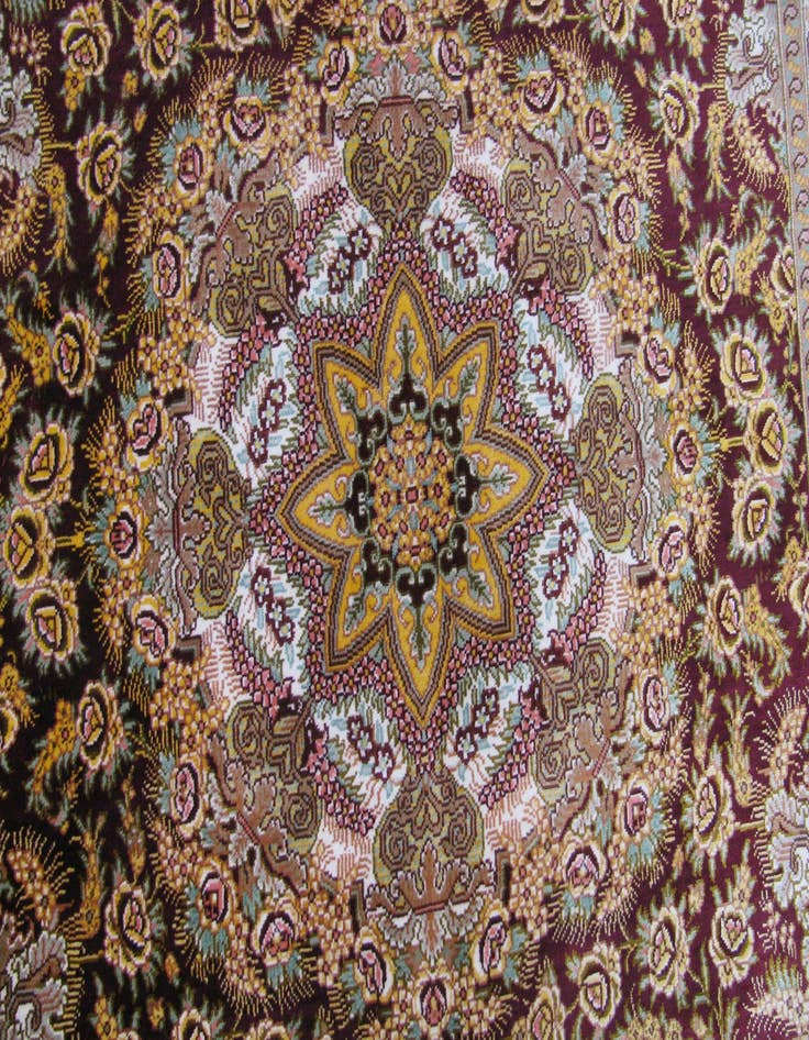 Detail image of 2' 7 x 4' 2 Hand Knotted Qom Persian Rug