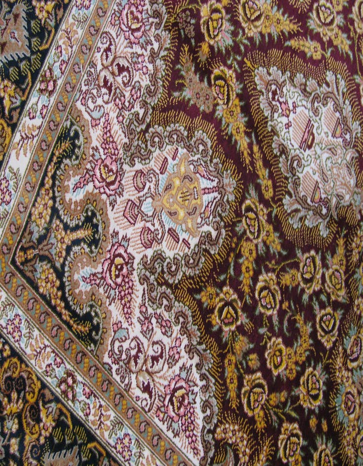 Detail image of 2' 7 x 4' 2 Hand Knotted Qom Persian Rug