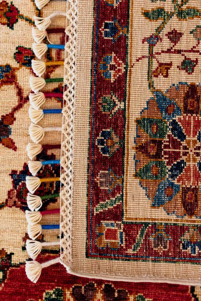 5' 9 x 7' 10 Samarkand Wool Rug