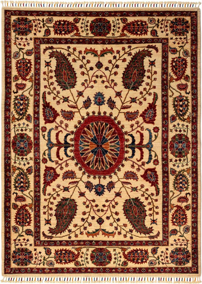Detail image of 5' 9 x 7' 10 Samarkand Wool Rug