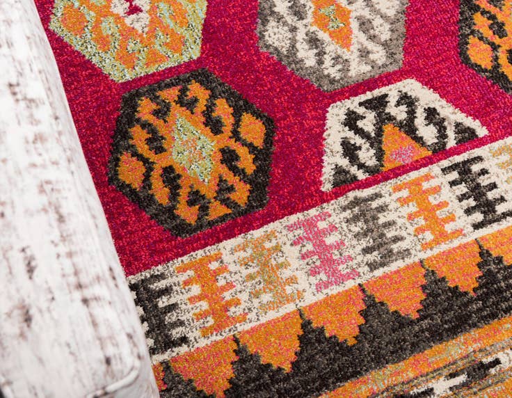 Detail image of 10' 6 x 16' 5 Washable Santa Fe Rug