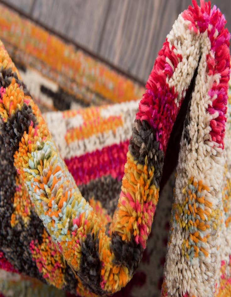 Detail image of 10' 6 x 16' 5  Washable Santa Fe Rug