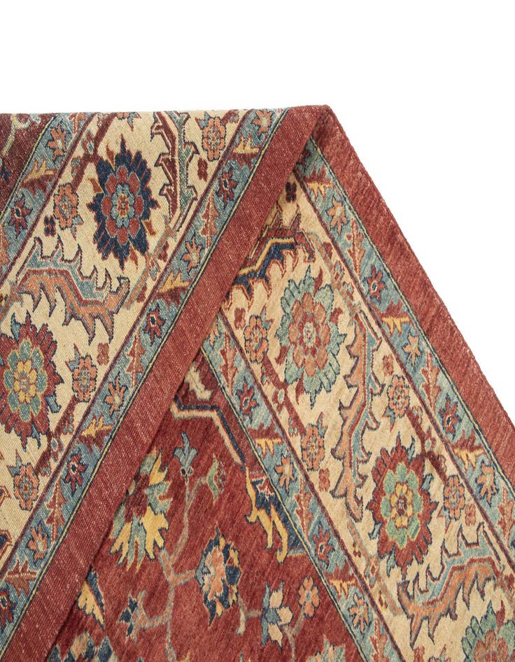 Detail image of 8' 6 x 10' 9 Sara Wool Rug