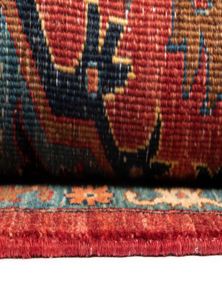 Detail image of 6' x 7' 7 Sara Wool Rug