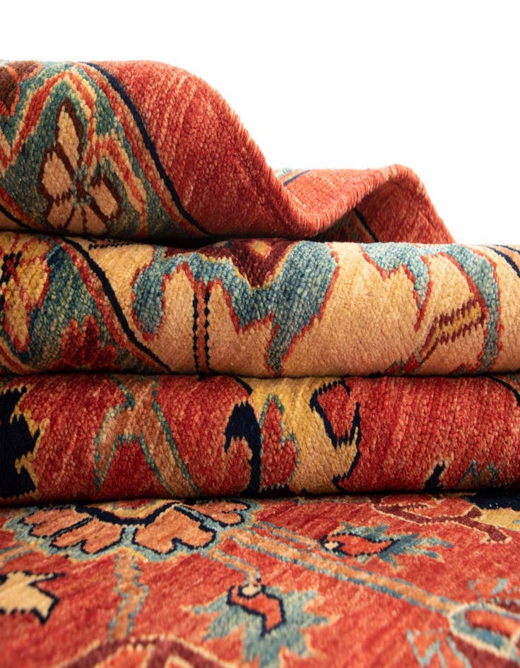 Detail image of 6' 1 x 8' Sara Wool Rug