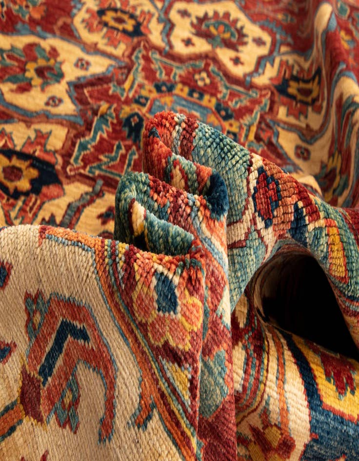 Detail image of 5' 11 x 8' 8 Sara Wool Rug