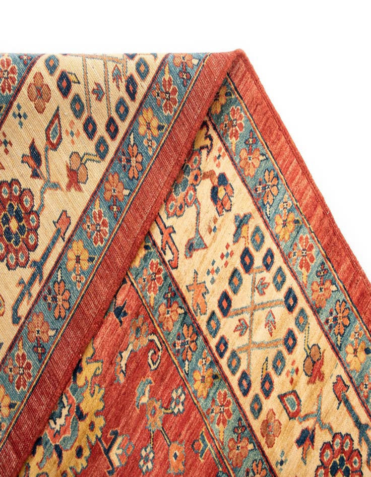 Detail image of 6' 3 x 7' 8 Sara Wool Rug