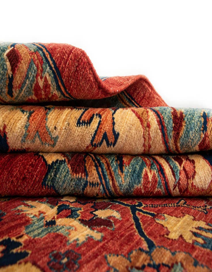 Detail image of 6' x 8' 6 Sara Wool Rug