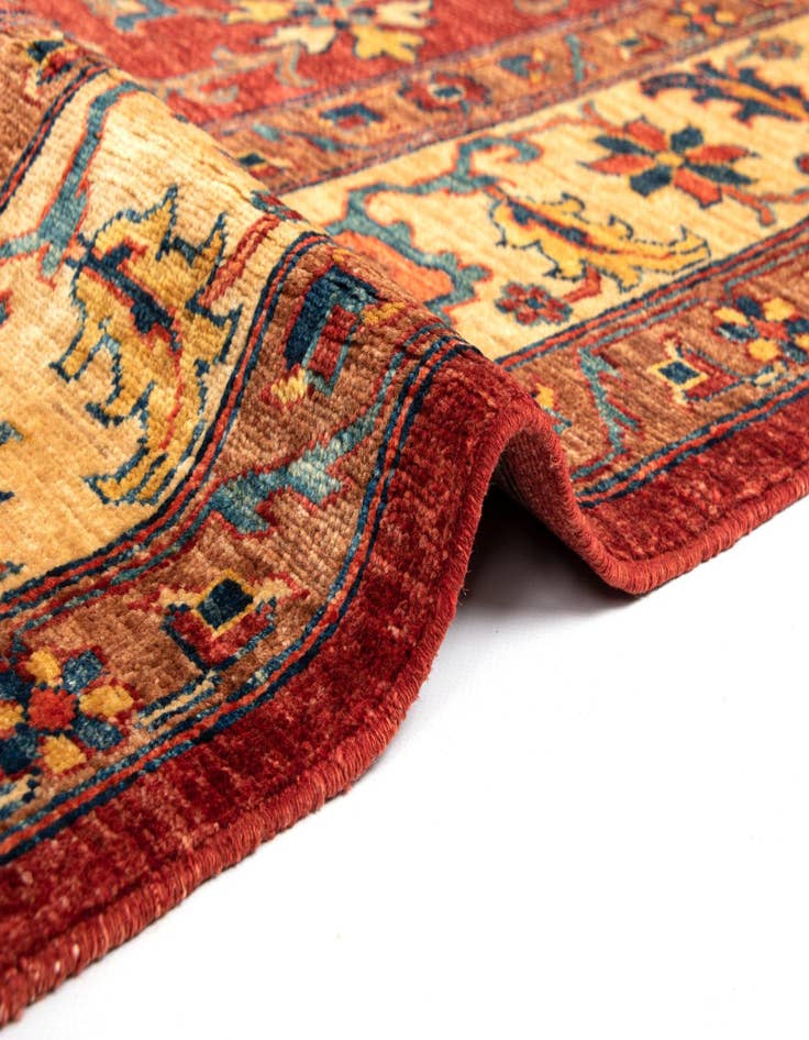 Detail image of 6' 4 x 8' 2 Sara Wool Rug