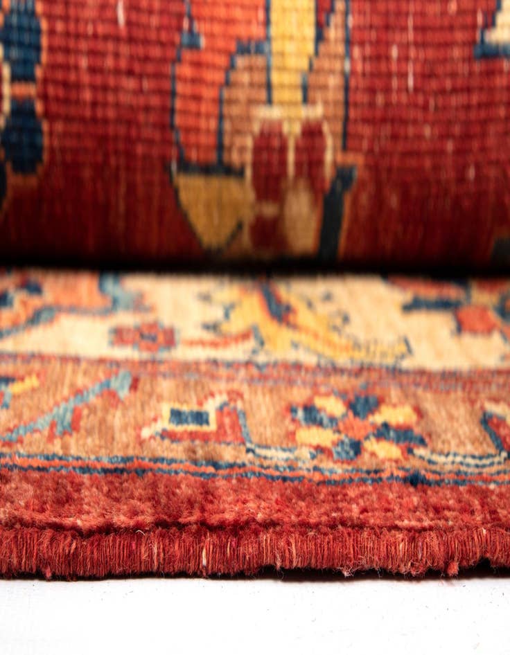 Detail image of 6' 4 x 8' 2 Sara Wool Rug