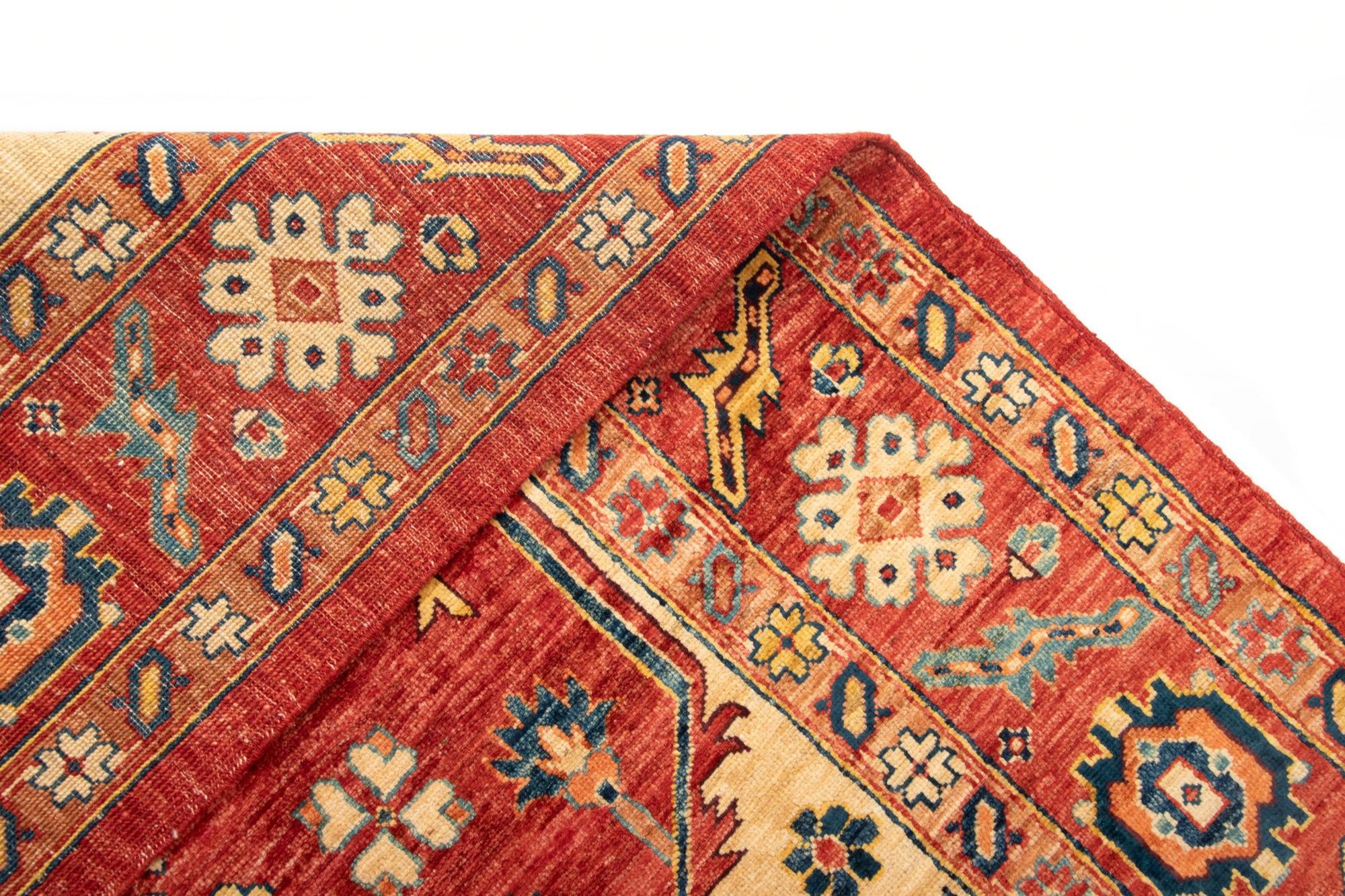 5' x 6' 11 Sara Wool Rug