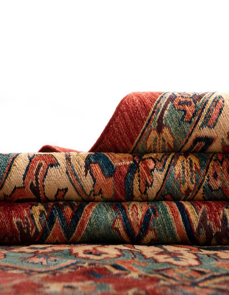 Detail image of 7' 3 x 10' Sara Wool Rug