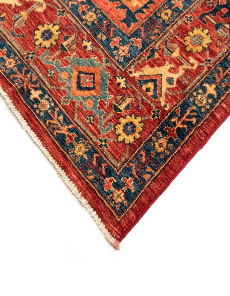 Detail image of 7' 3 x 9' 4 Sara Wool Rug