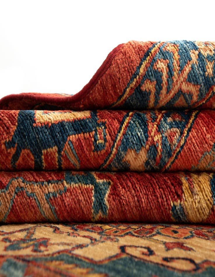 Detail image of 7' 3 x 9' 4 Sara Wool Rug