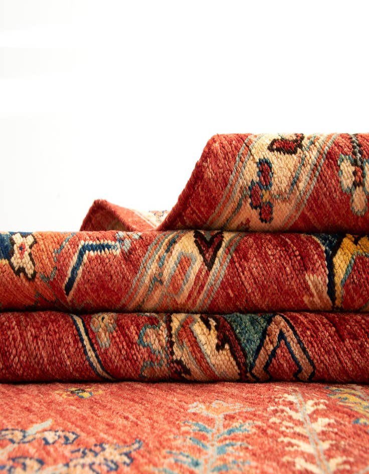 Detail image of 7' 1 x 9' 11 Sara Wool Rug