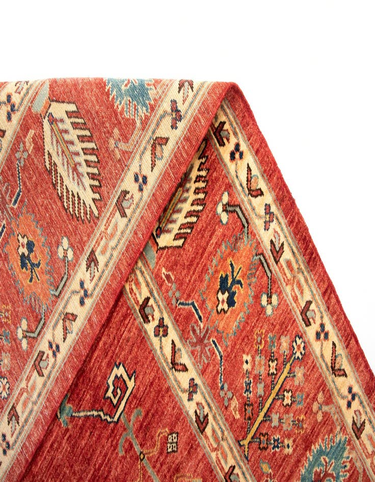 Detail image of 7' 1 x 9' 11 Sara Wool Rug