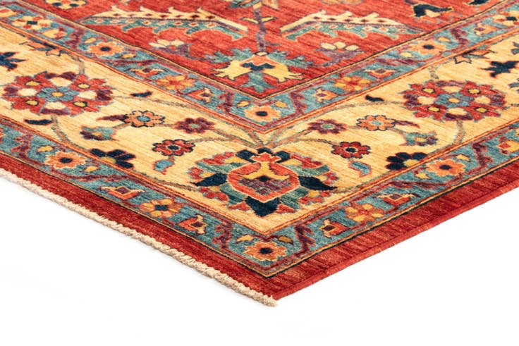 Detail image of 6' 10 x 9' 6 Sara Wool Rug