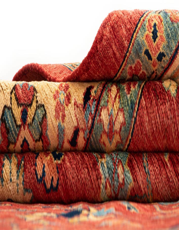 Detail image of 8' 1 x 10' 6 Sara Wool Rug