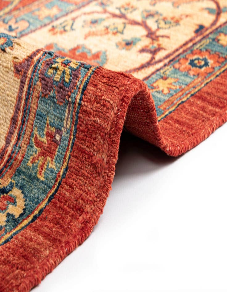 Detail image of 8' 2 x 10' 4 Sara Wool Rug