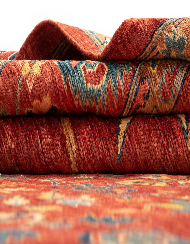 Detail image of 8' 2 x 10' 1 Sara Wool Rug