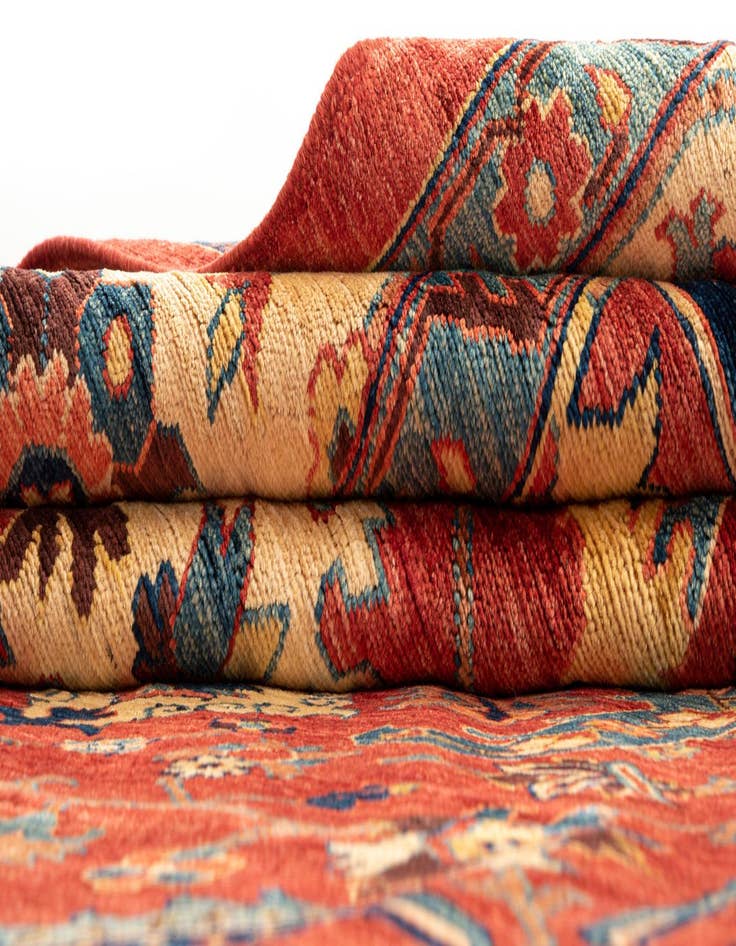 Detail image of 8' 1 x 10' 8 Sara Wool Rug