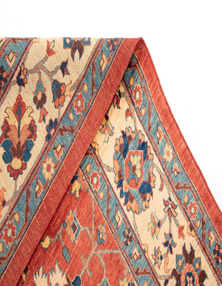 Detail image of 8' 1 x 10' 8 Sara Wool Rug