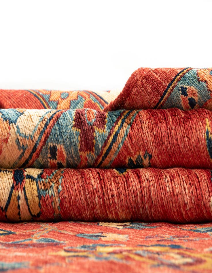 Detail image of 8' 2 x 10' Sara Wool Rug