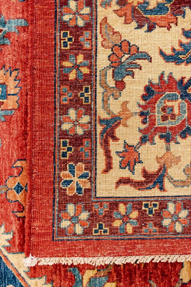 7' 2 x 9' 6 Sara Rug