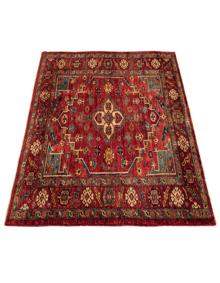 Detail image of 5' 1 x 6' 9 Sara Wool Rug