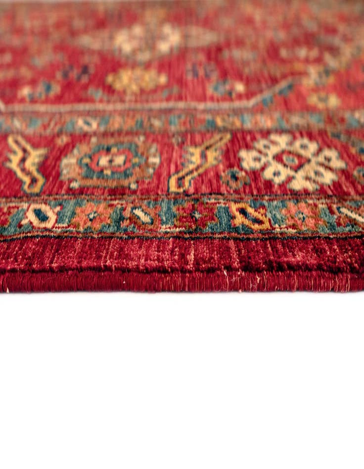 Detail image of 5' 1 x 6' 9 Sara Wool Rug