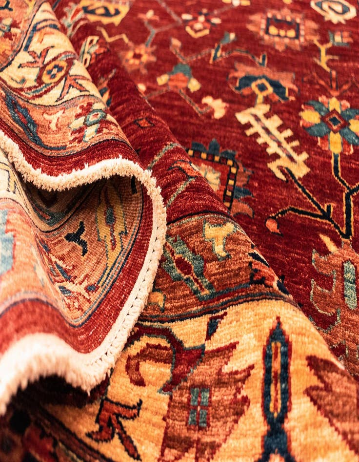 Detail image of 6' 4 x 8' 4 Sara Wool Rug