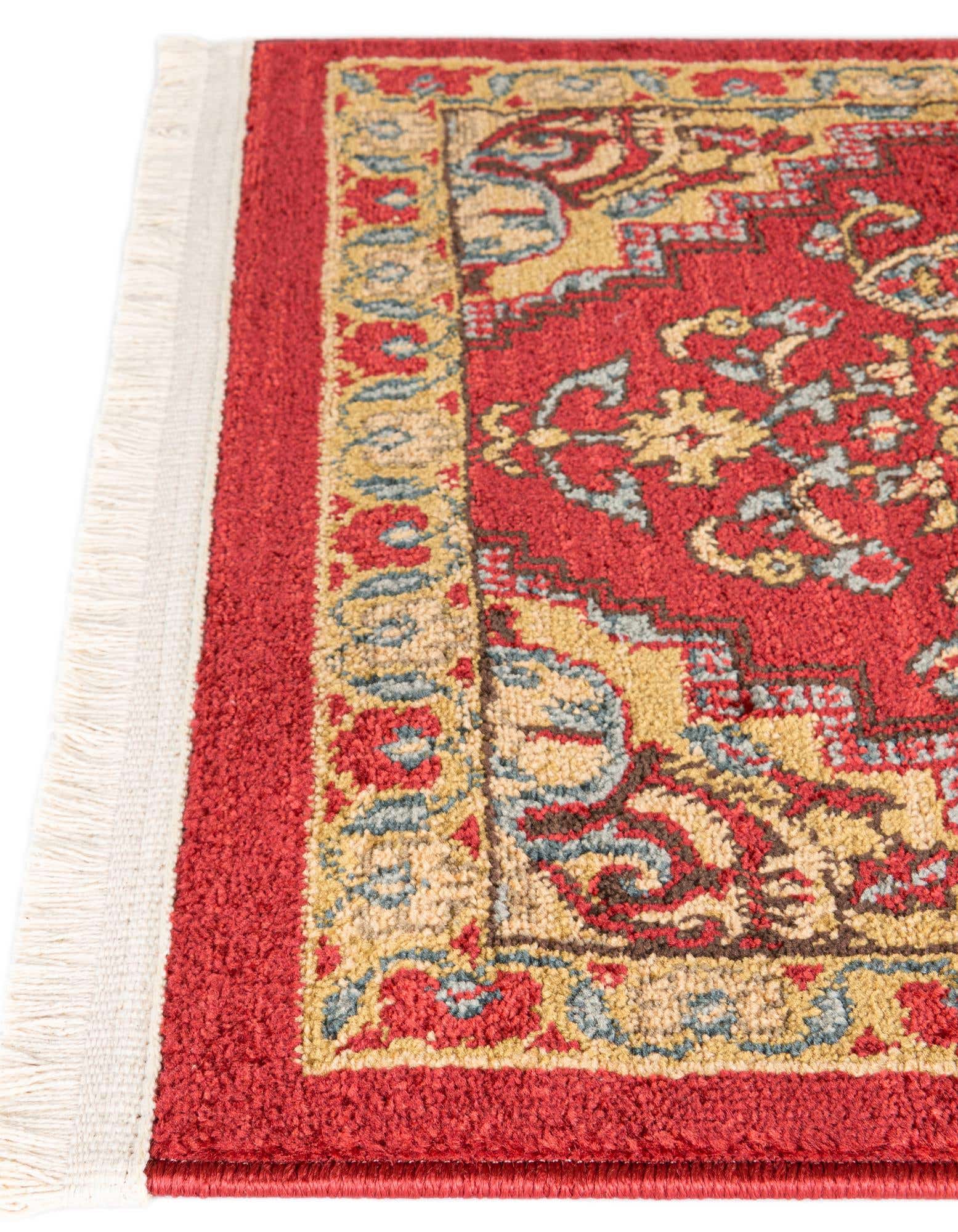 Detail image of 155cm x 245cm Serapi Rug