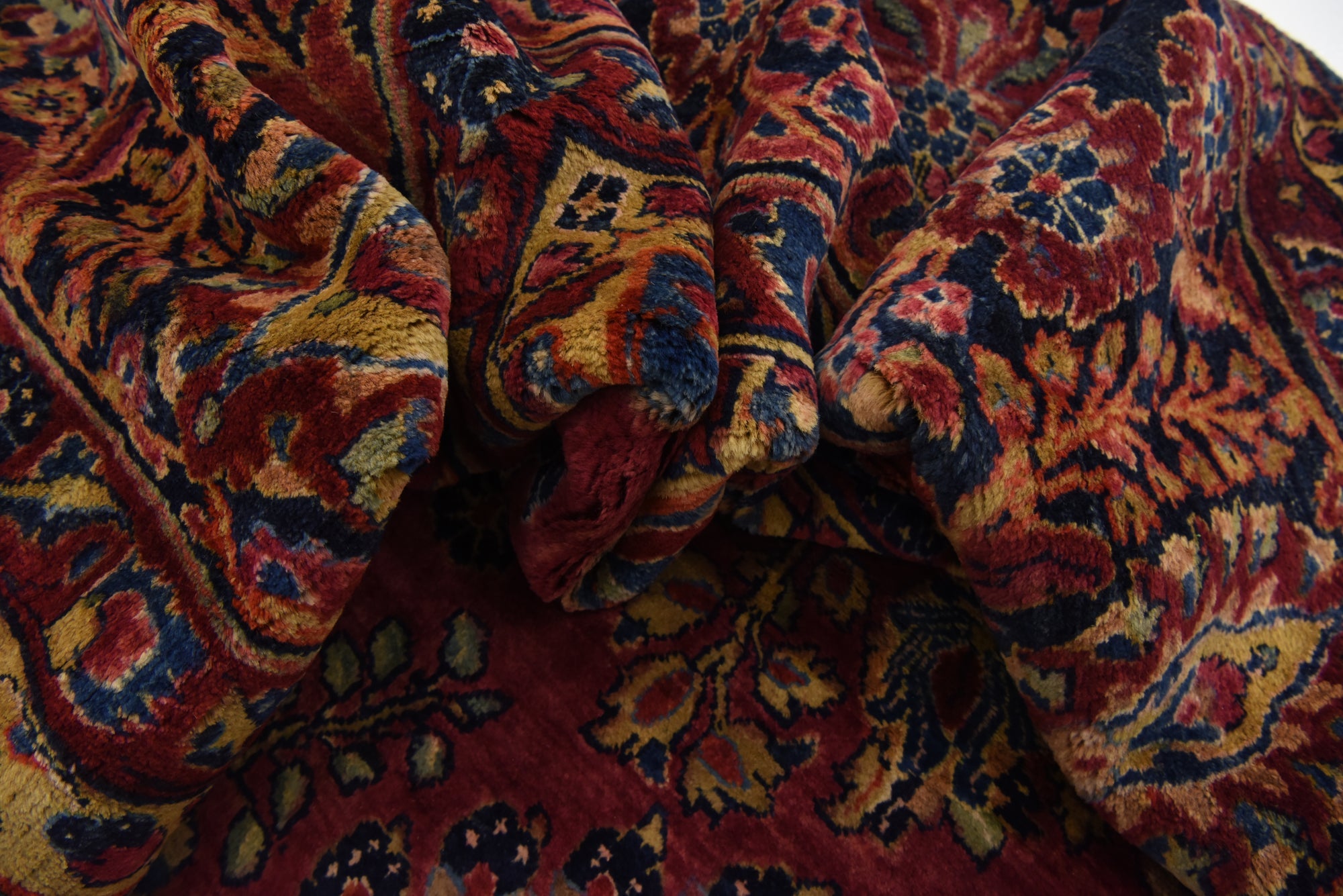 11' 9 x 19' Hand Knotted Sarough Persian Wool Rug