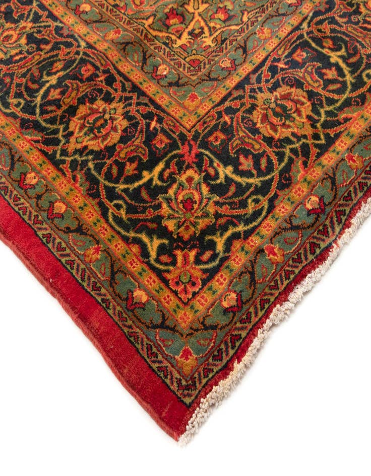 Detail image of 9' 9 x 13' Sarough Wool Rug