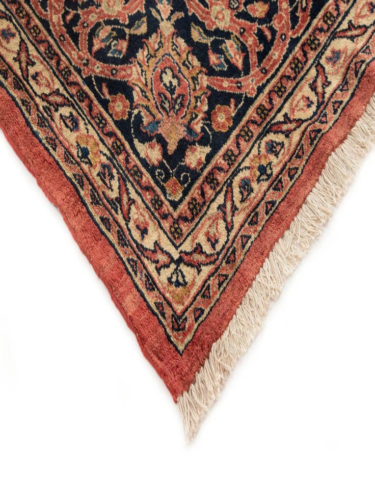 Detail image of 8' 10 x 11' 11 Sarough Wool Rug