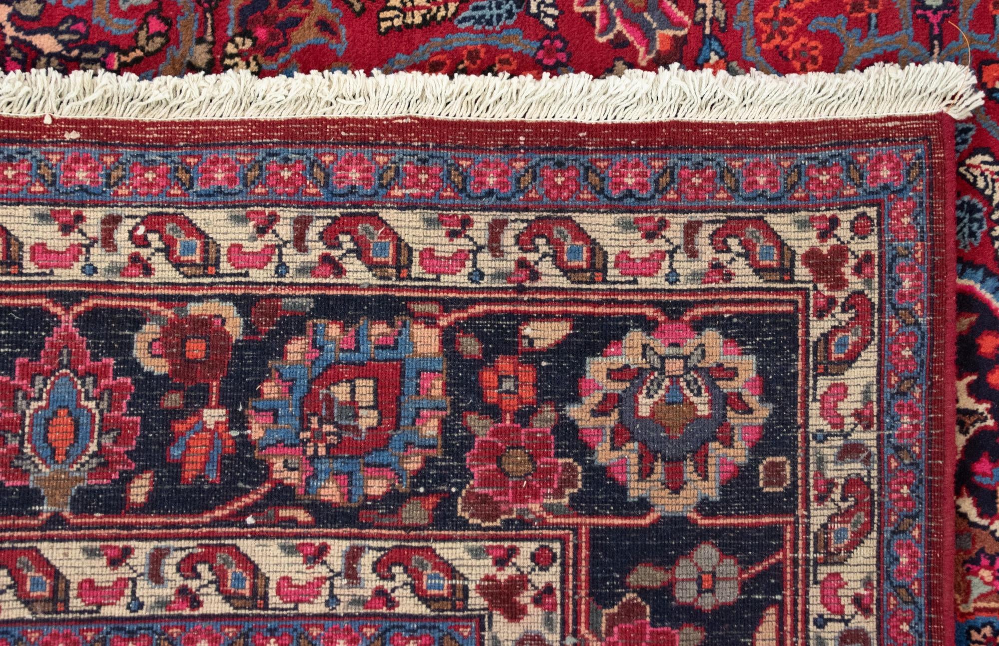 6' 10 x 9' 7 Sarough Wool Rug