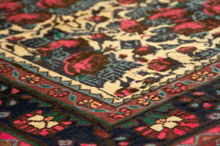 6' 4 x 9' 7 Hand Knotted Sarough Persian Wool Rug
