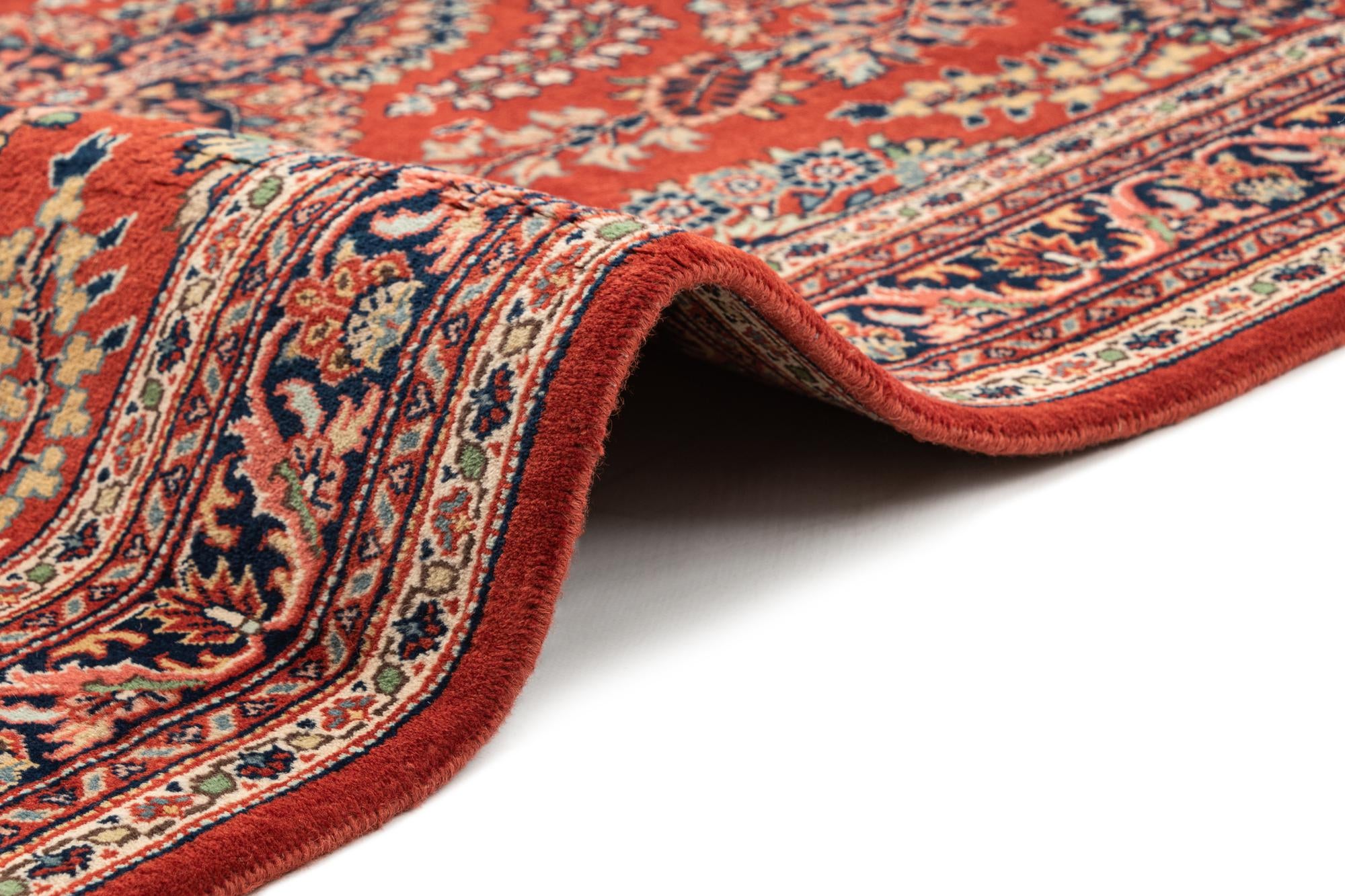 4' 3 x 6' Hand Knotted Sarough Wool Rug