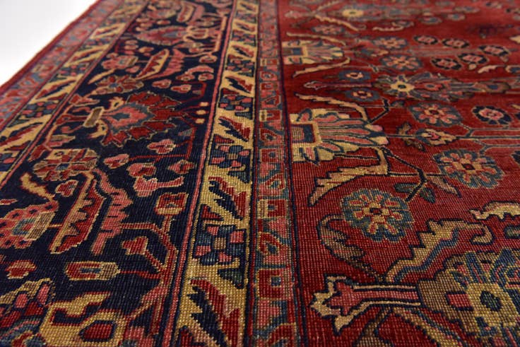 Detail image of 8' 6 x 11' 9 Hand Knotted Sarough Persian Wool Rug