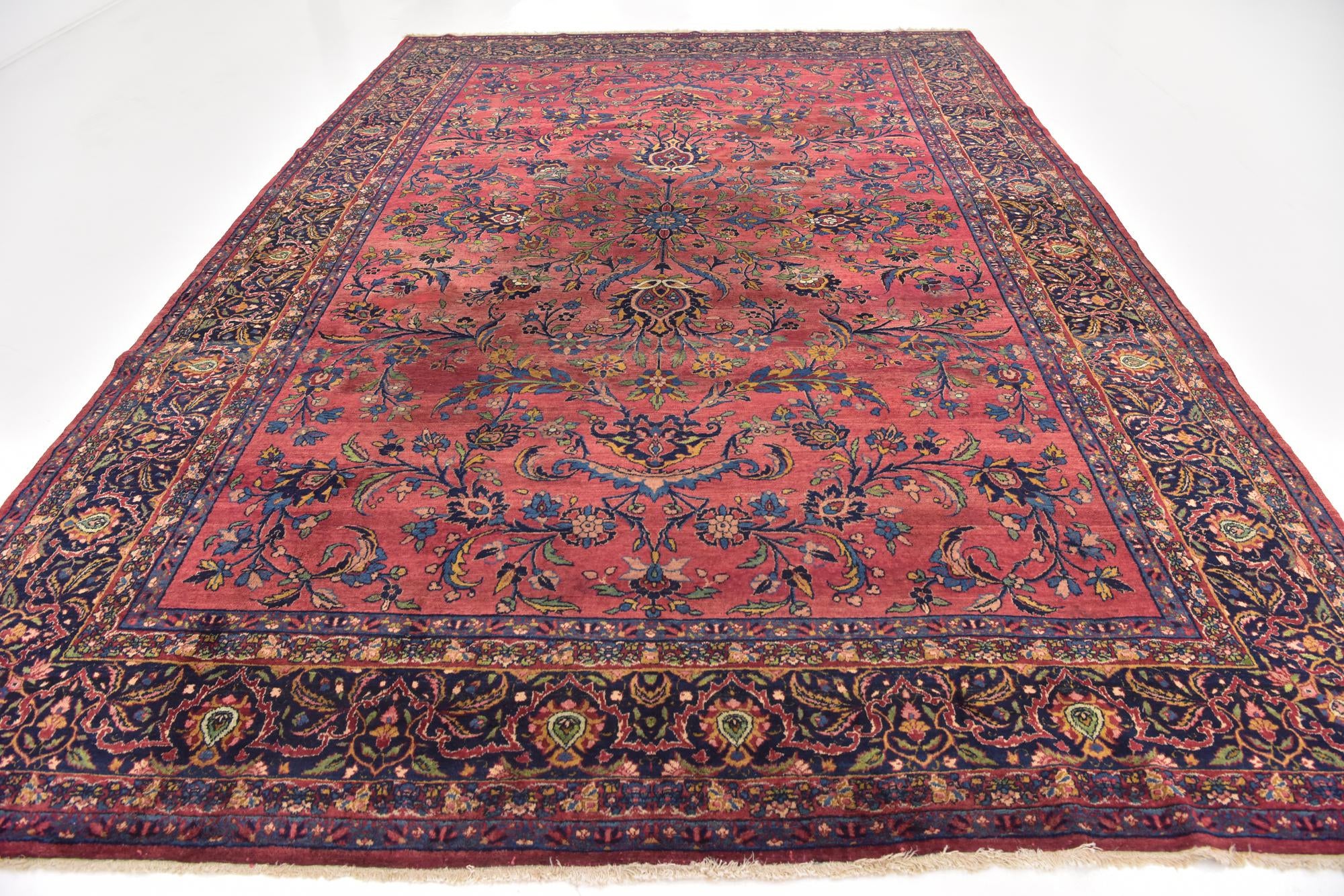 8' 8 x 12' 9 Hand Knotted Sarough Persian Wool Rug