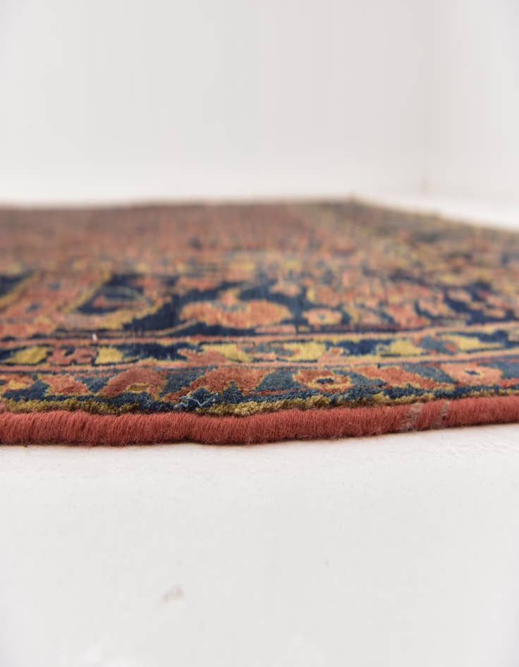 Detail image of 8' 10 x 12'  Hand Knotted Sarough Persian Wool Rug