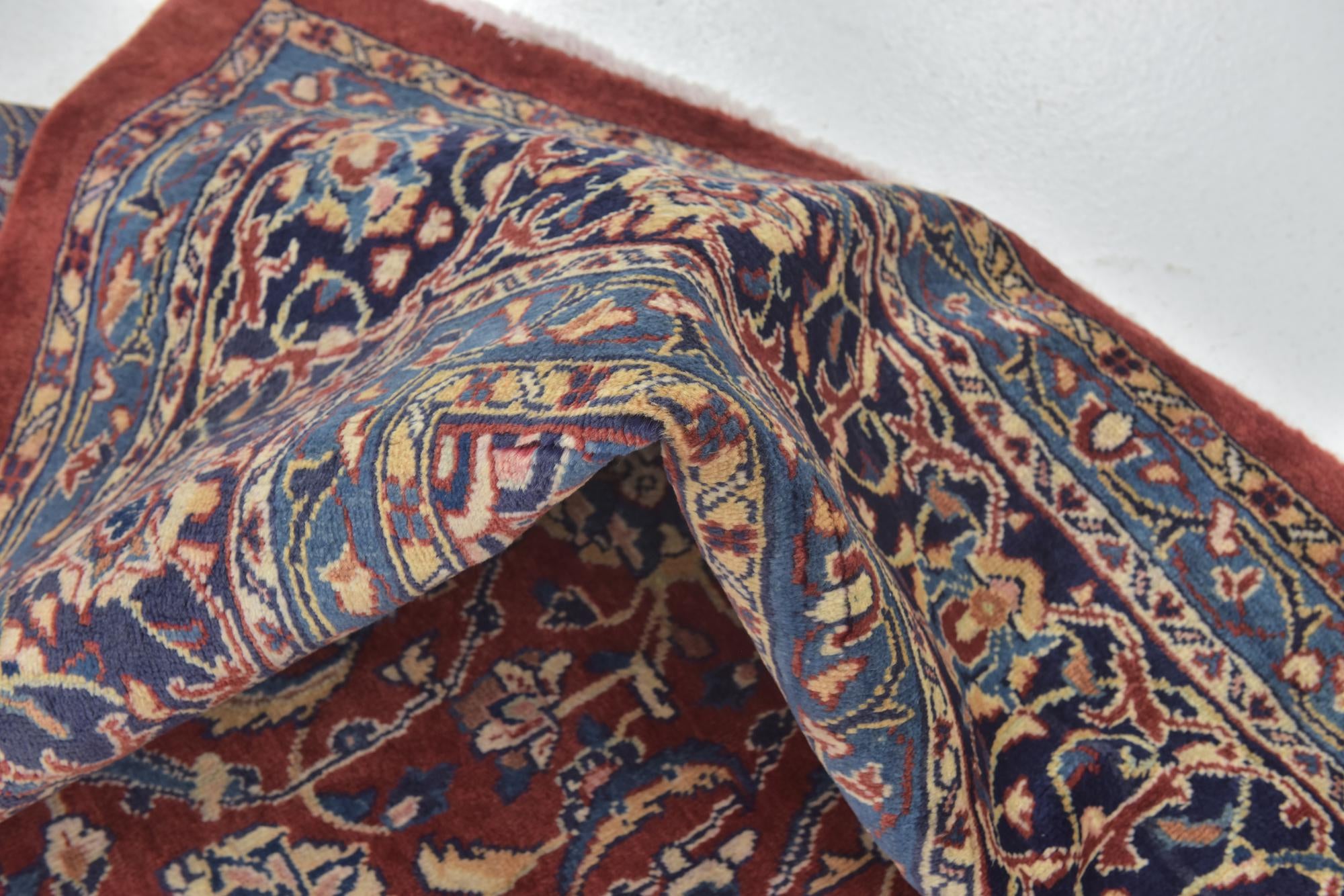 9' 9 x 13' 5 Hand Knotted Sarough Persian Wool Rug