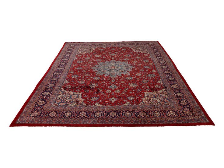 Detail image of 9' 9 x 13' Hand Knotted Sarough Persian Wool Rug