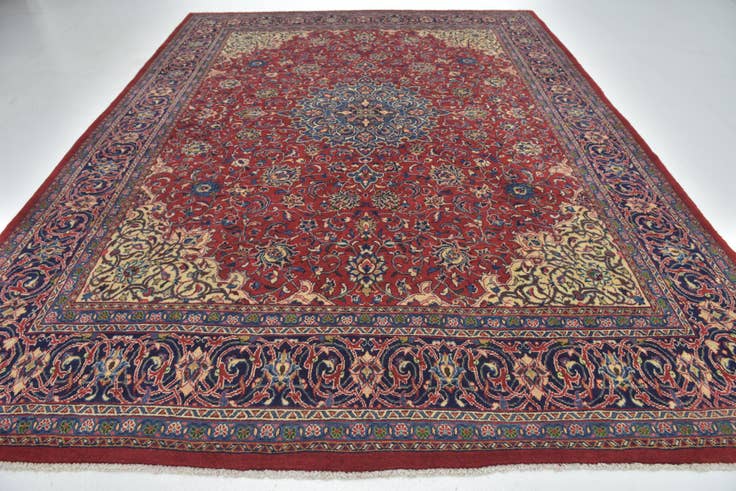 Detail image of 9' 8 x 13' Hand Knotted Sarough Persian Wool Rug