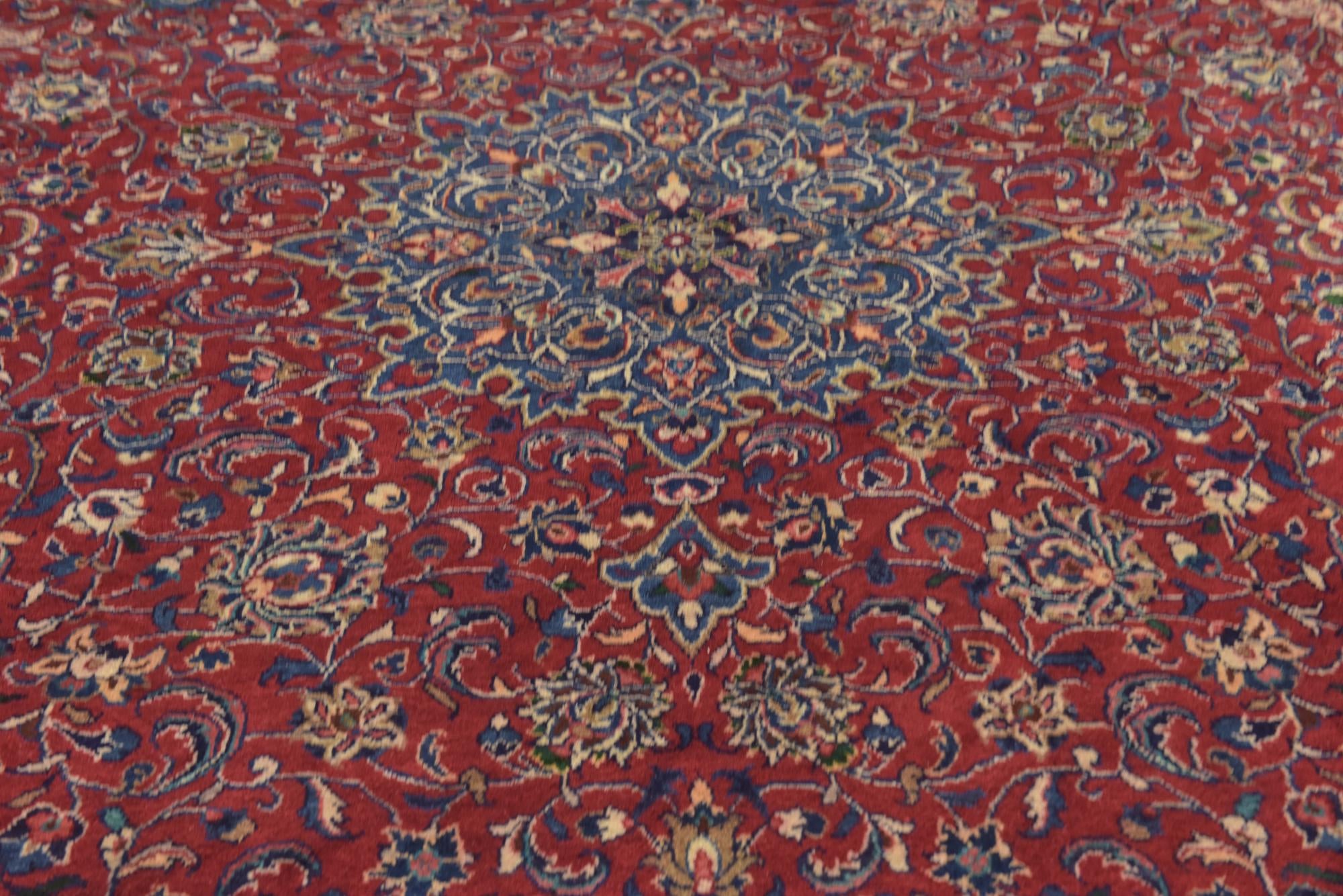 9' 8 x 13' Hand Knotted Sarough Persian Wool Rug