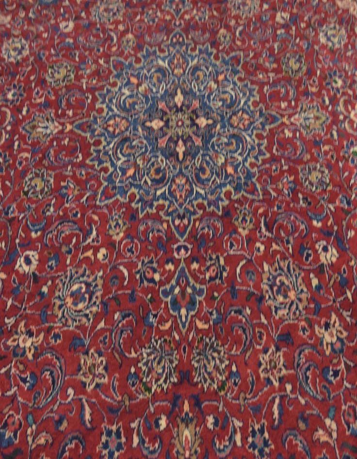 Detail image of 9' 8 x 13' Hand Knotted Sarough Persian Wool Rug